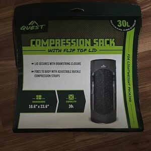 Quest Compression Sack with Flip Top Lid - Black